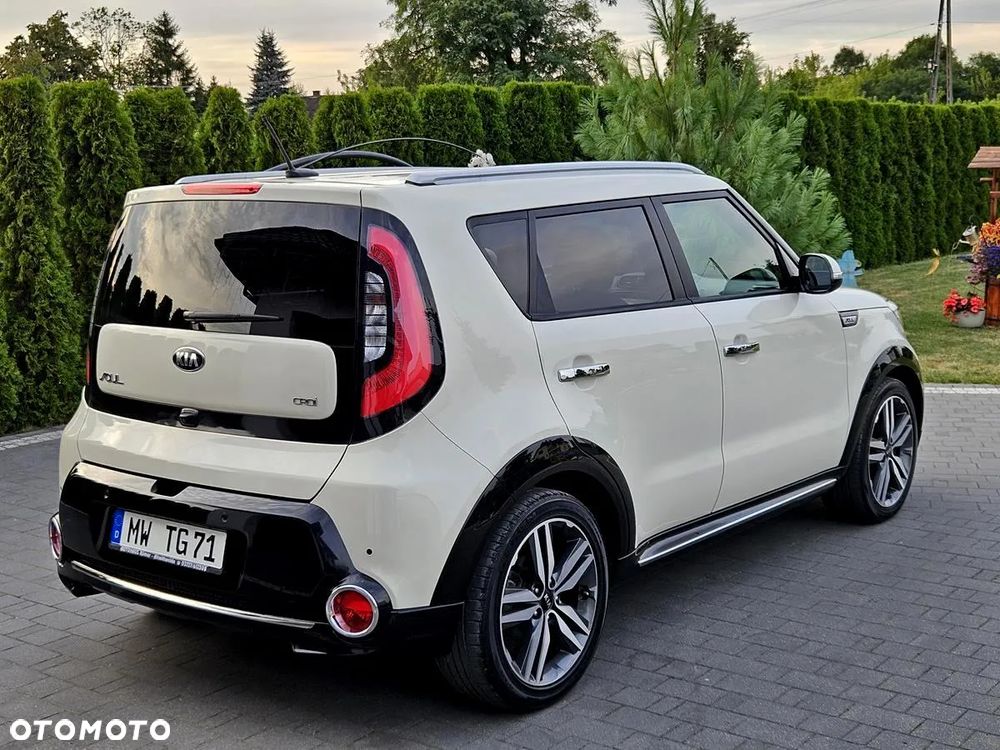 Kia Soul 1.6 CRDI Dream-Team Edition - 11