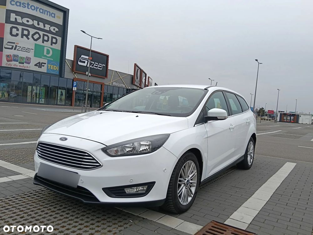 Ford Focus 1.0 EcoBoost STart-Stopp-System ACTIVE - 2