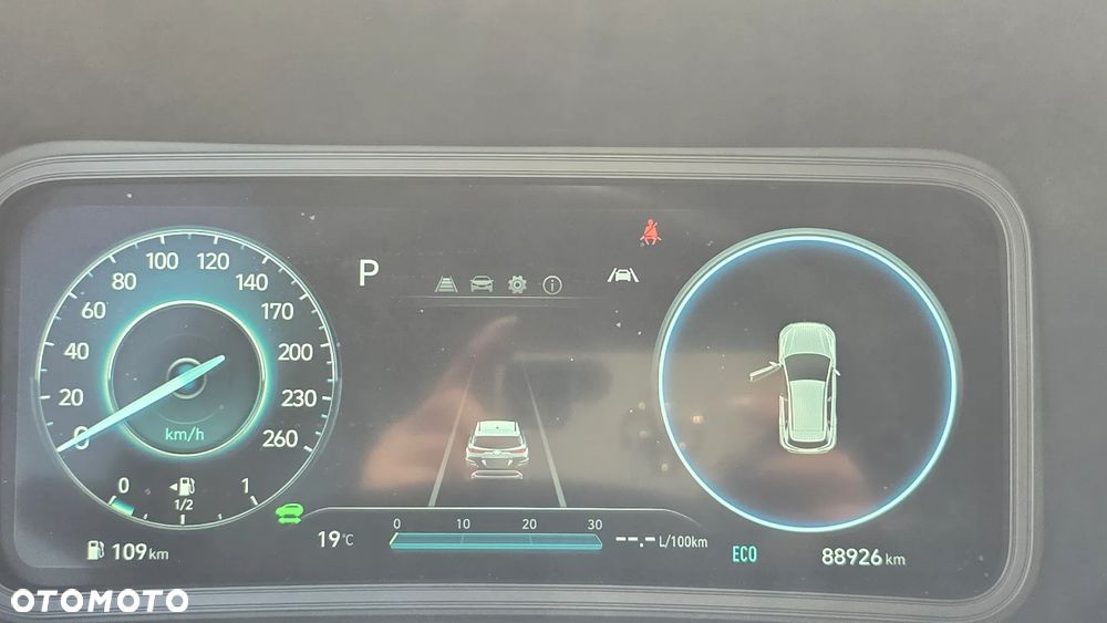 Hyundai Kona 1.6 GDI DCT Trend - 8