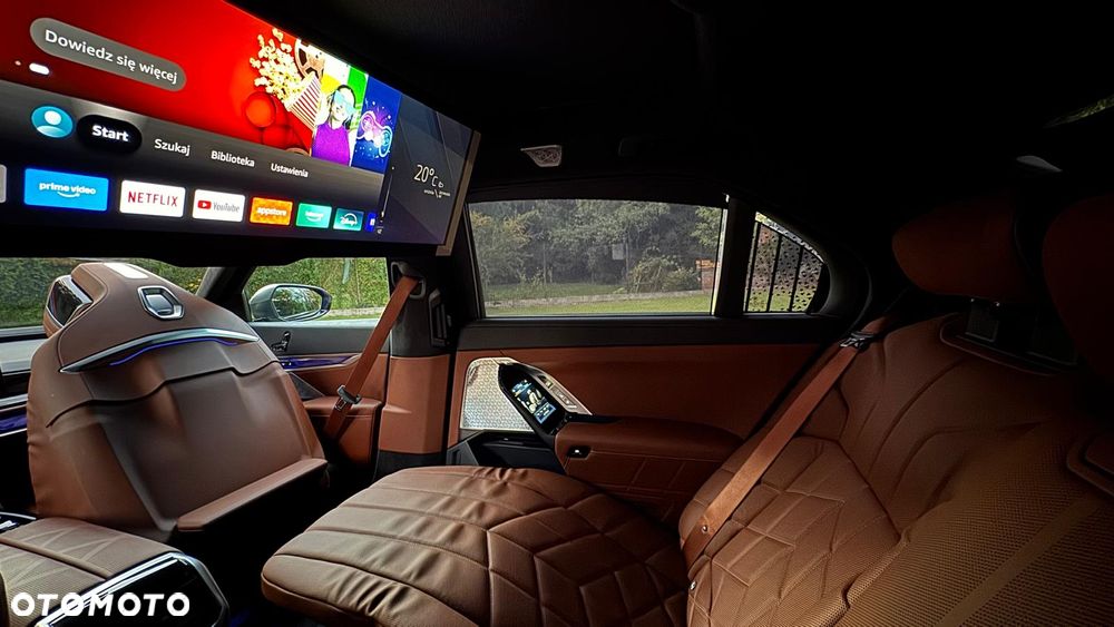 BMW Seria 7 750e PHEV xDrive Individual Edition sport - 8