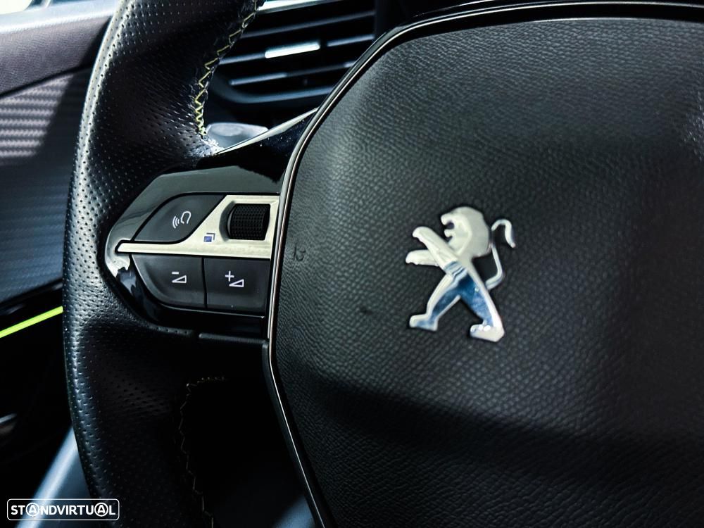 Peugeot e-208 50 kWh GT Pack - 40