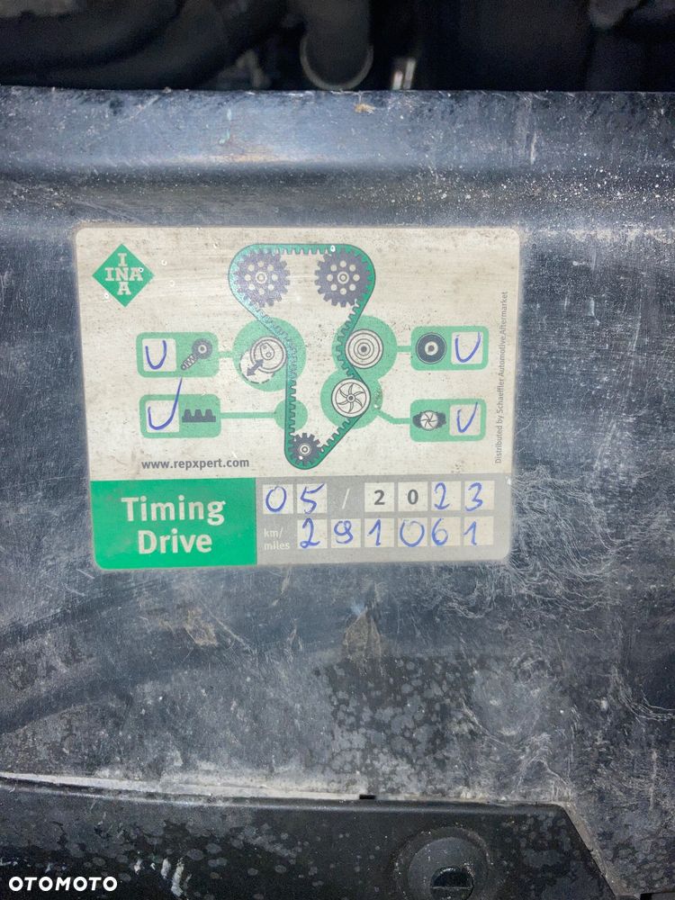 Skoda Superb 2.0 TDI Elegance DSG - 14