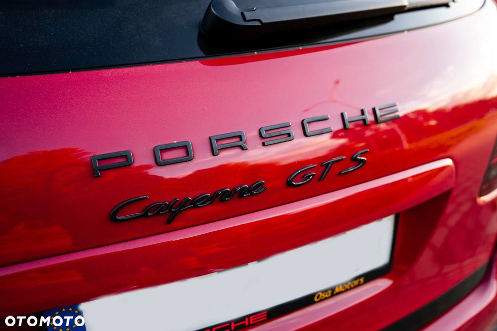 Porsche Cayenne GTS - 10