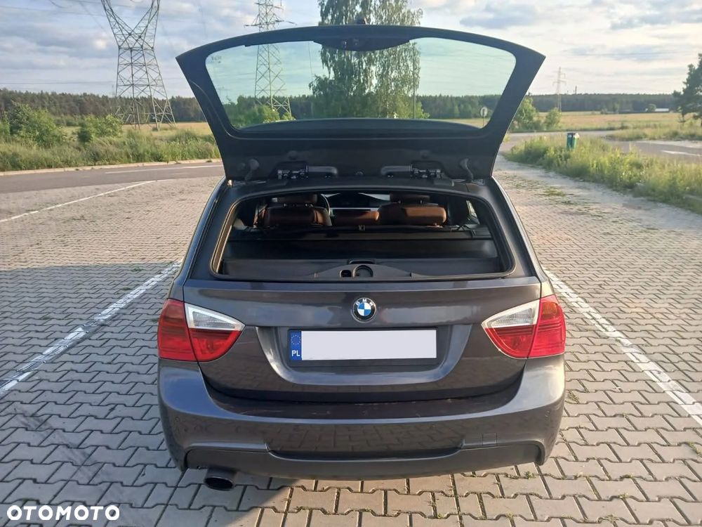 BMW Seria 3 320i Touring Edition Sport - 7