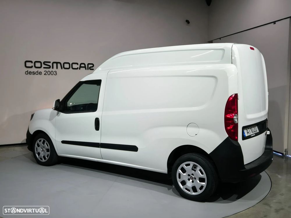 Fiat Doblo Cargo 1.6 M-jet Maxi XL - 3