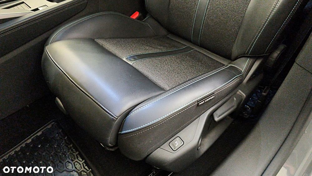 Peugeot 308 1.5 BlueHDi Allure S&S EAT8 - 18