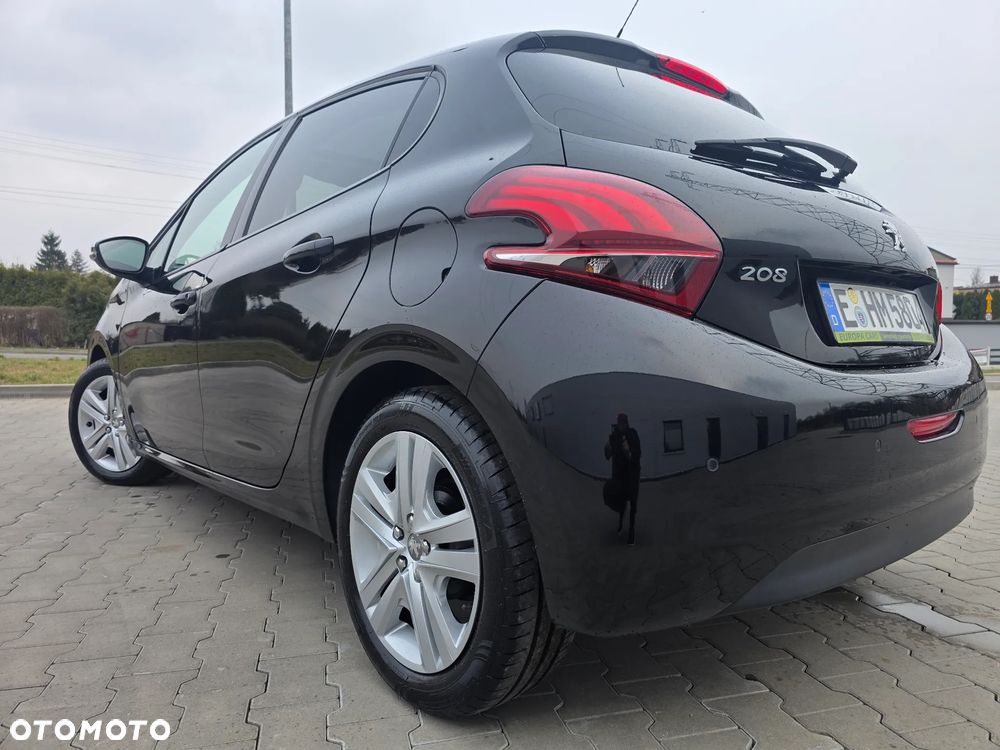 Peugeot 208 PureTech 82 Start & Stop Style - 12