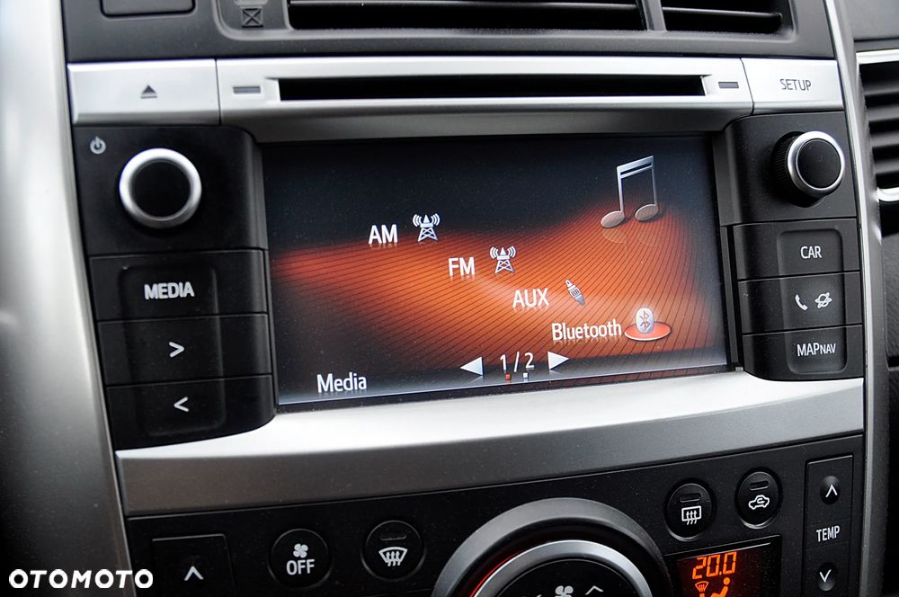 Toyota Verso 2.0 D-4D Prestige 7os - 27