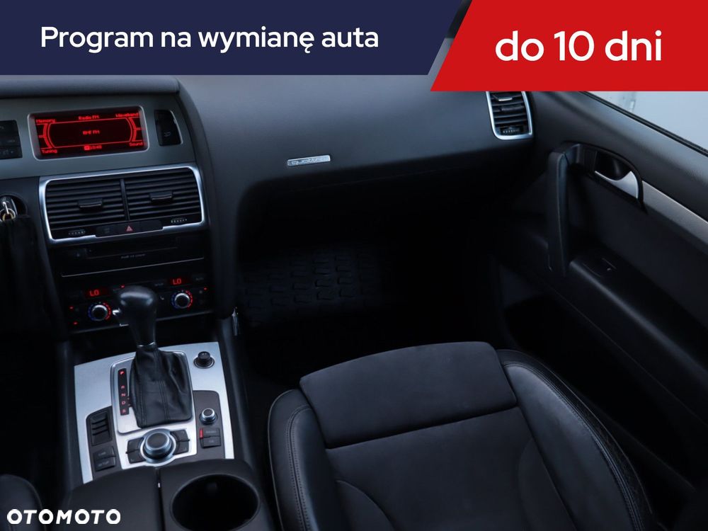 Audi Q7 - 10