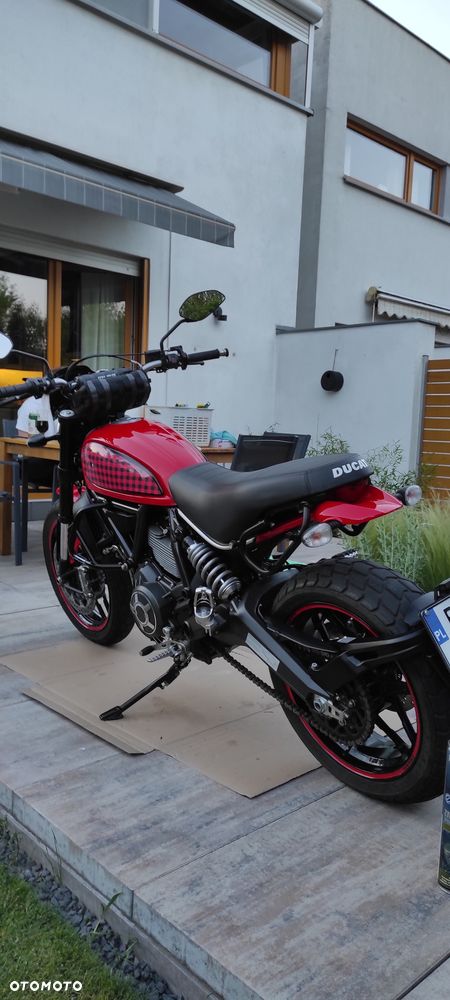 Ducati Scrambler - 11