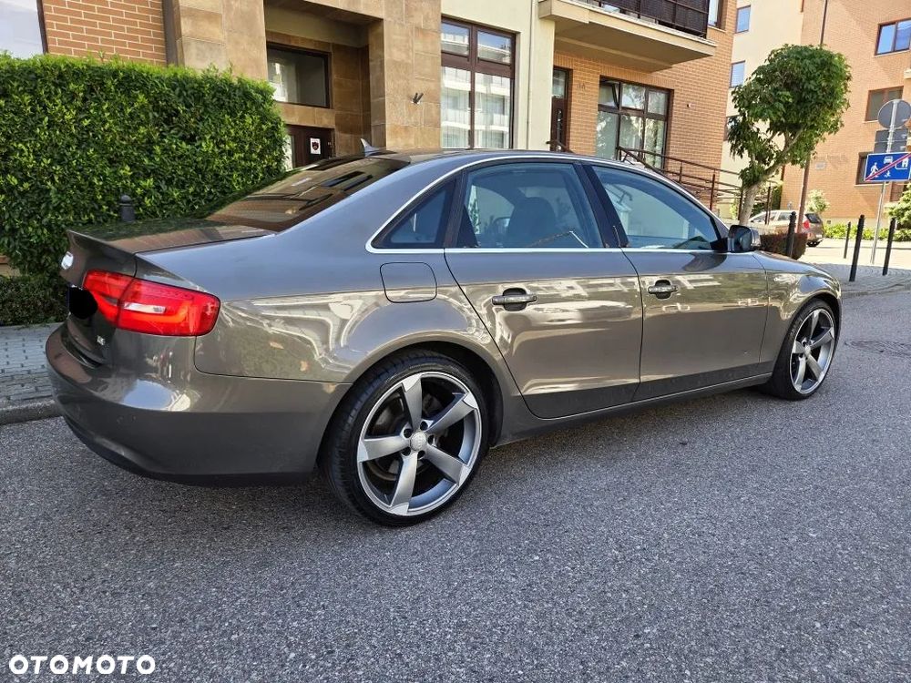 Audi A4 Limousine 2.0 TDI - 11
