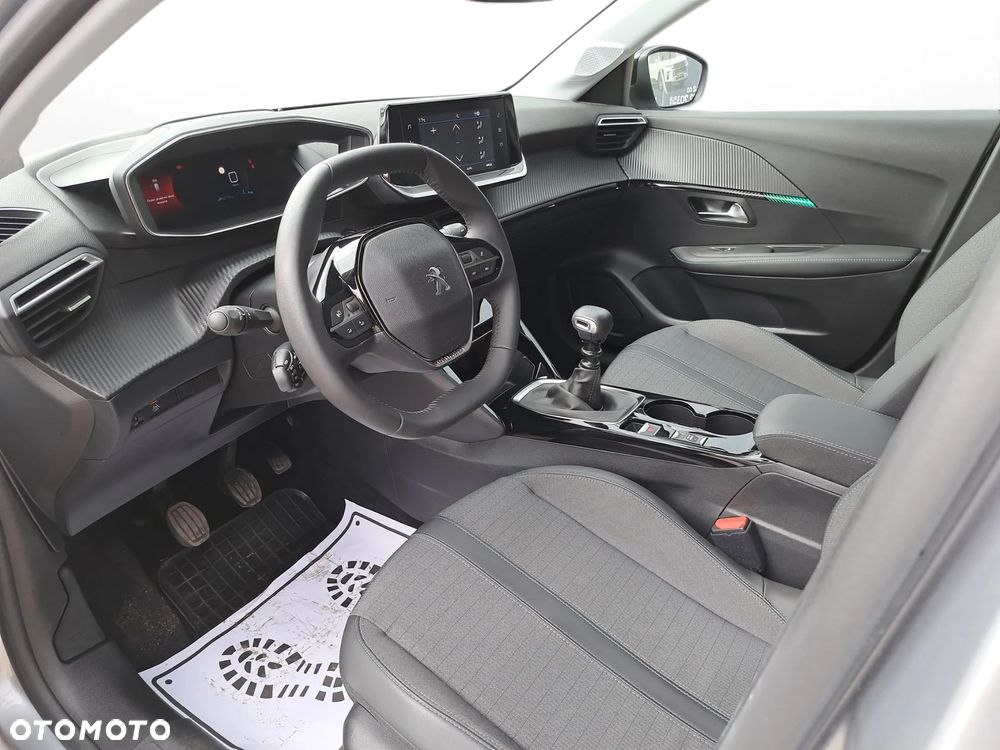 Peugeot 208 1.2 PureTech Allure S&S - 12