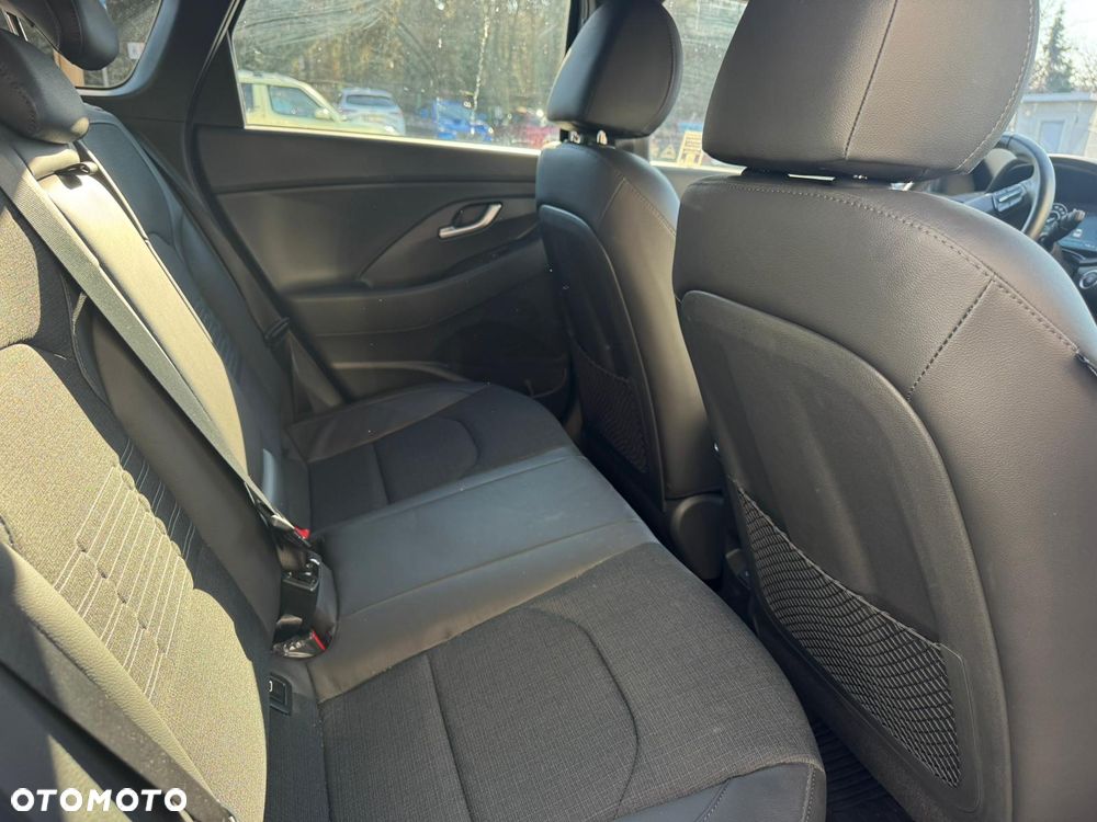 Hyundai i30 1.5 T-GDI 48V Smart DCT - 19