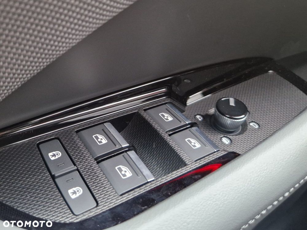 Audi Q3 Sportback TFSI mHEV 110 kW S tronic - 17