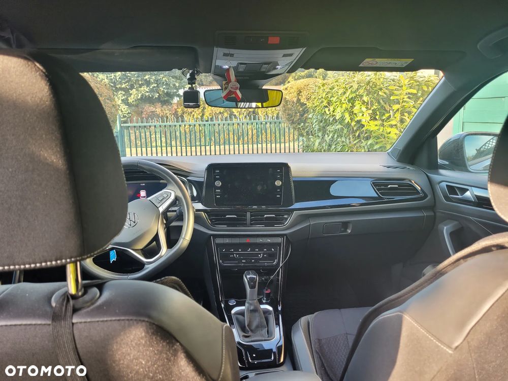 Volkswagen T-Roc - 10