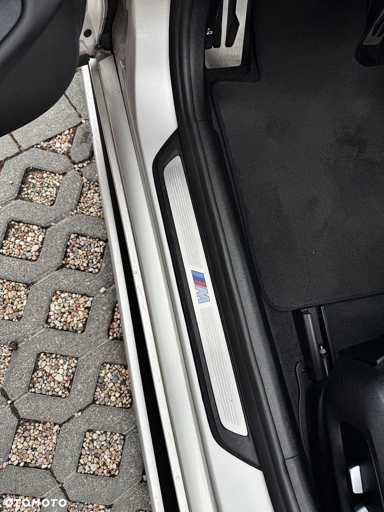 BMW Seria 5 530i M Sport sport - 26