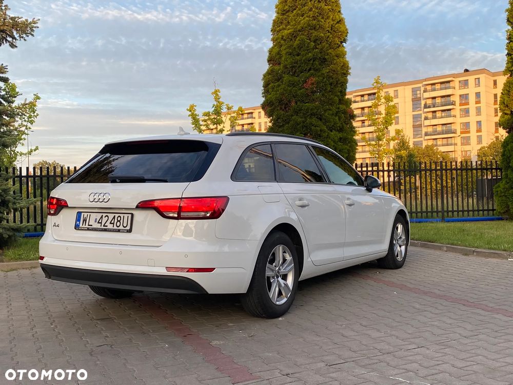 Audi A4 Avant 2.0 TDI S tronic - 4