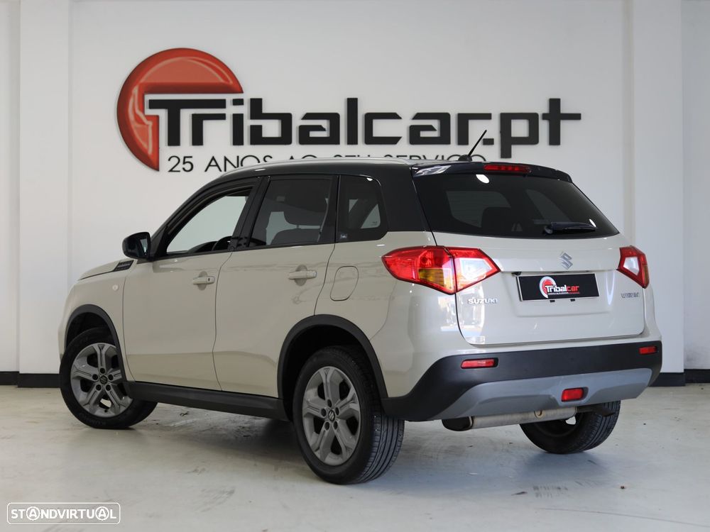 Suzuki Vitara 1.6 VVT GLE - 2