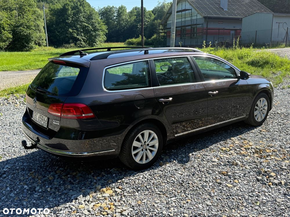 Volkswagen Passat 2.0 TDI DPF Comfortline - 4
