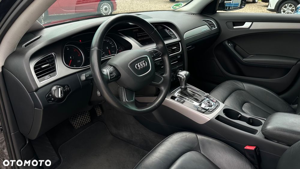 Audi A4 Allroad 2.0 TDI DPF S tronic - 6