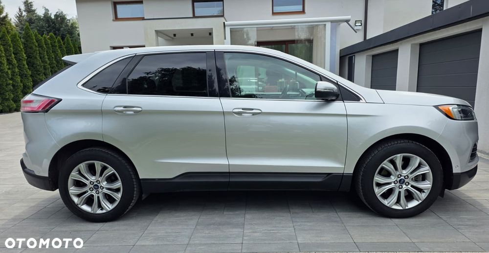 Ford Edge - 5