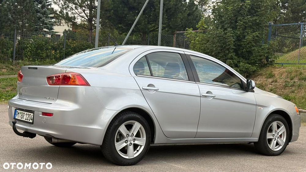Mitsubishi Lancer 2.0 DI-D Intense - 28