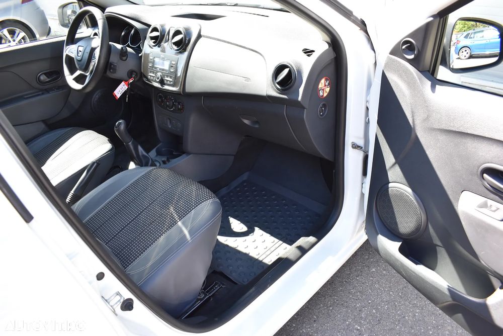 Dacia Logan 1.0 SCe Ambiance - 17