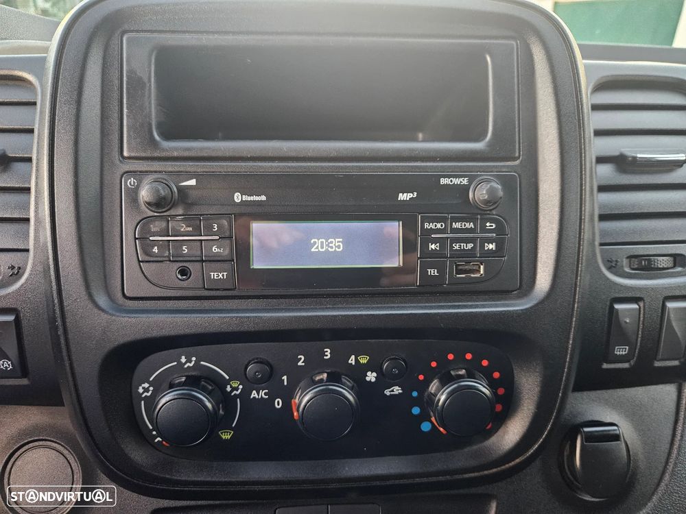 Opel Vivaro 1.6 CDTI Biturbo - IVA Dedutível - 14