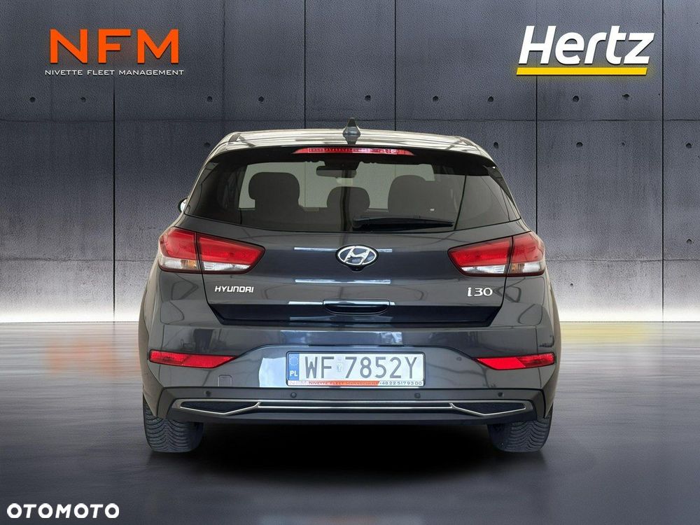 Hyundai i30 - 10