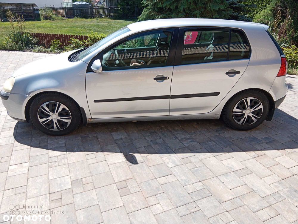 Volkswagen Golf - 4