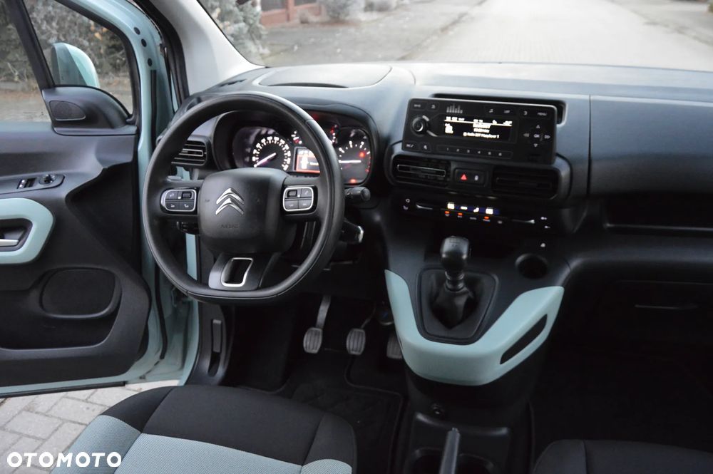 Citroën Berlingo Multispace PureTech 110 SHINE - 15