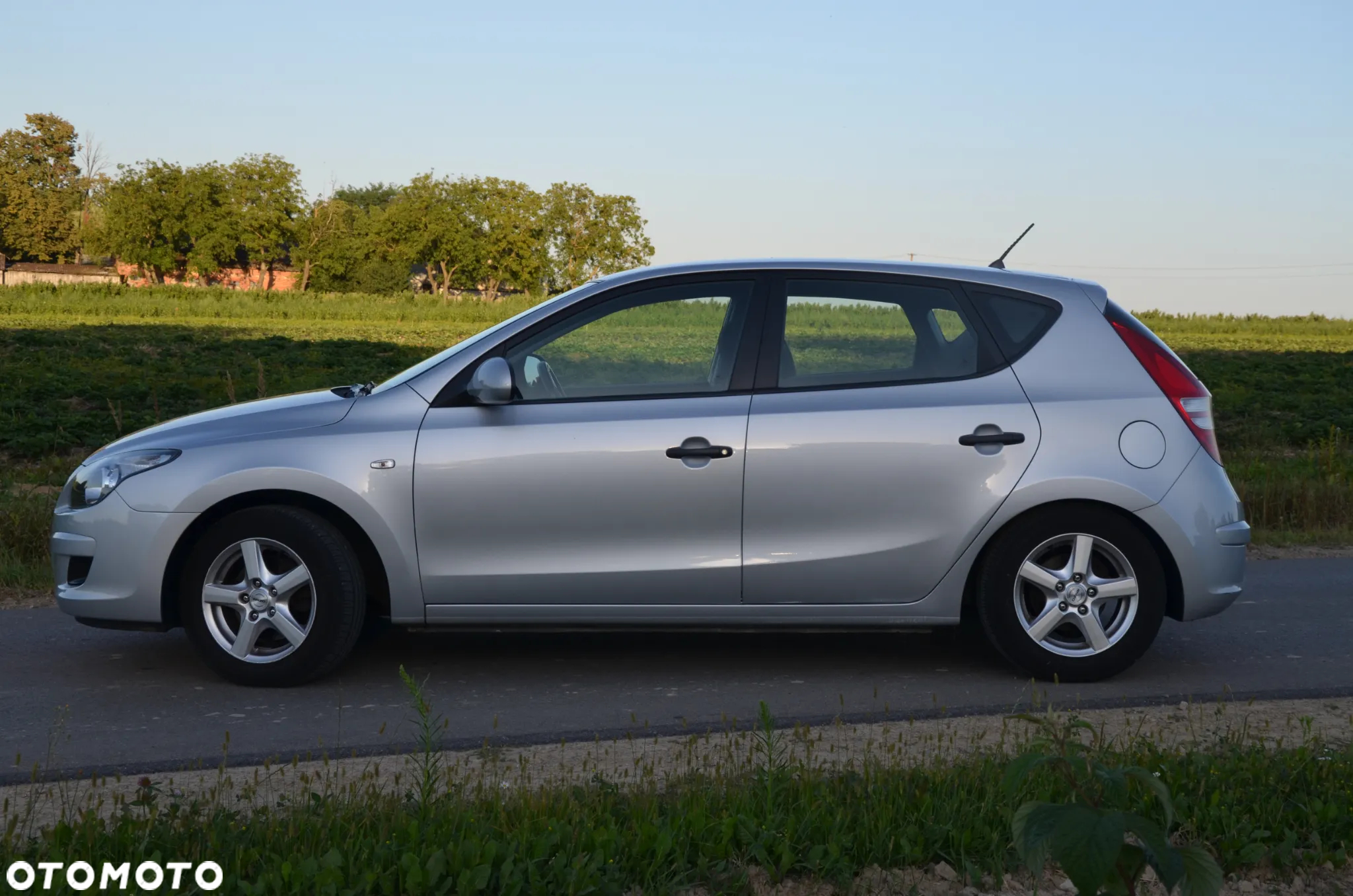 Hyundai i30 1.4 FIFA WM Edition - 11