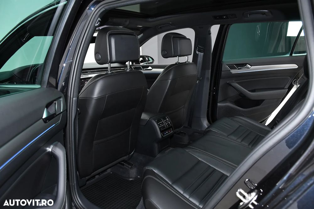 Volkswagen Passat 2.0 TDI DSG 4Motion R Executive - 14