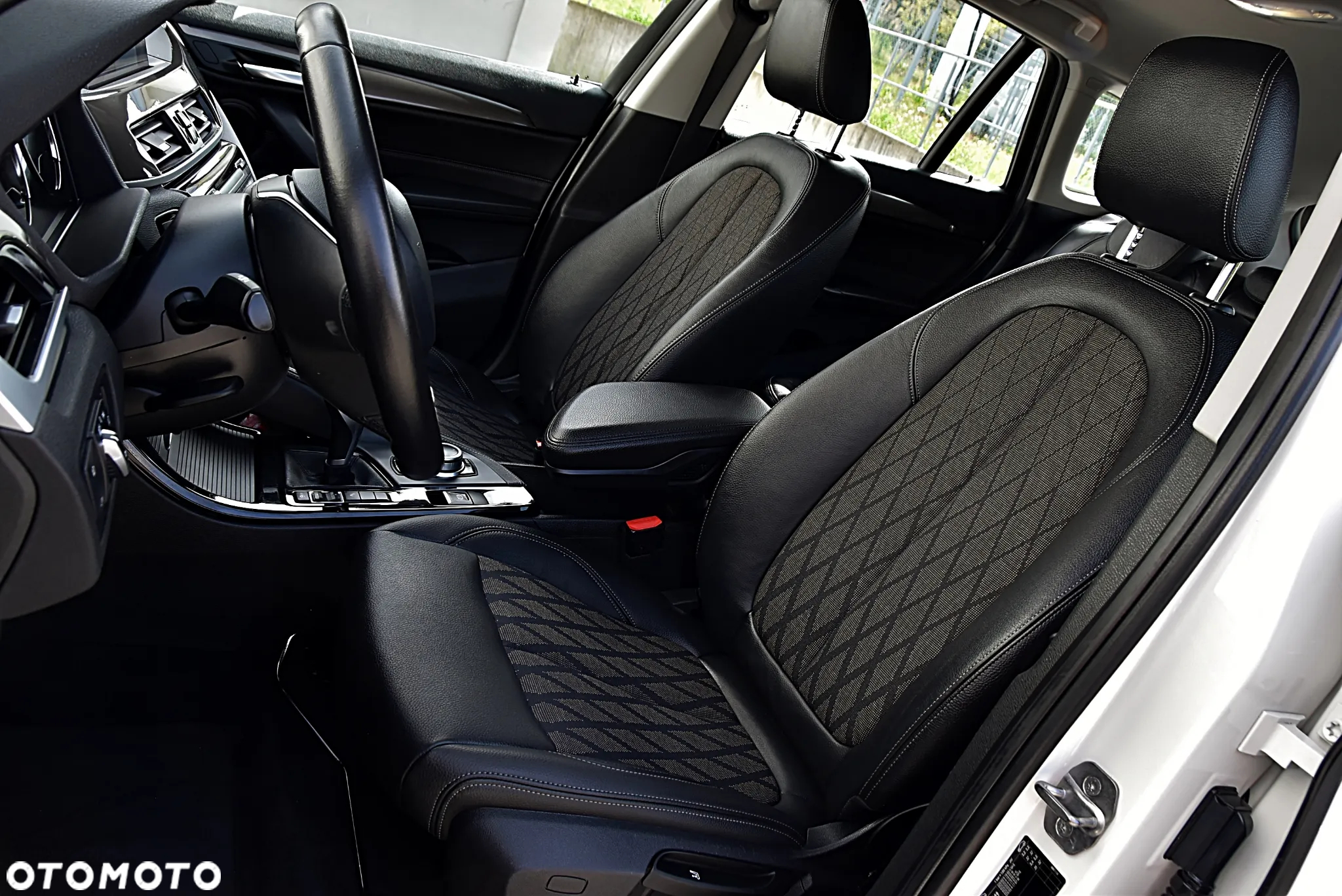 BMW X1 sDrive18i GPF xLine - 16