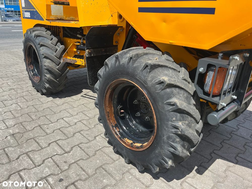 Thwaites 1 Tonne - 14