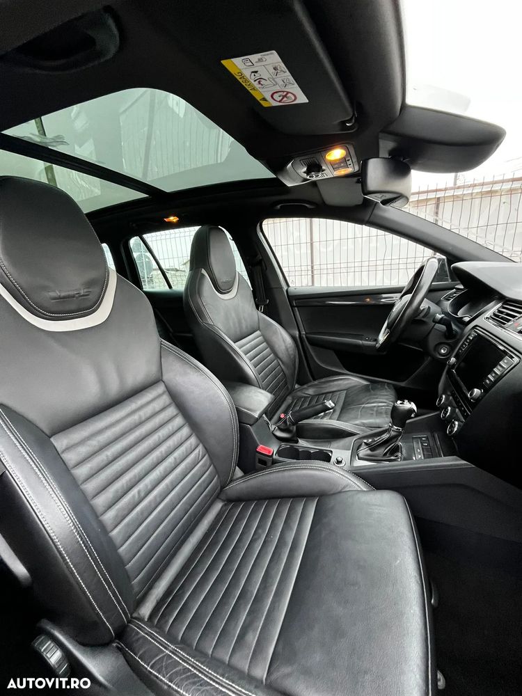 Skoda Octavia 2.0 TDI (Green tec) DSG RS - 14