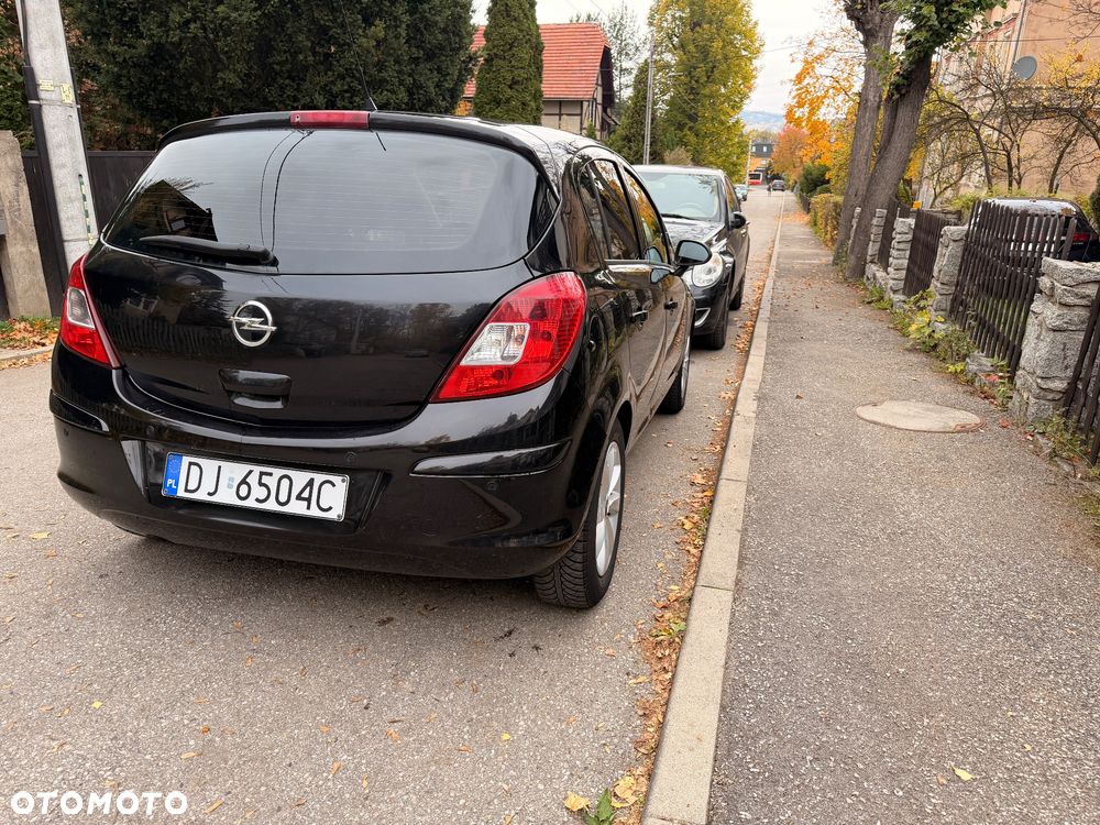 Opel Corsa - 4