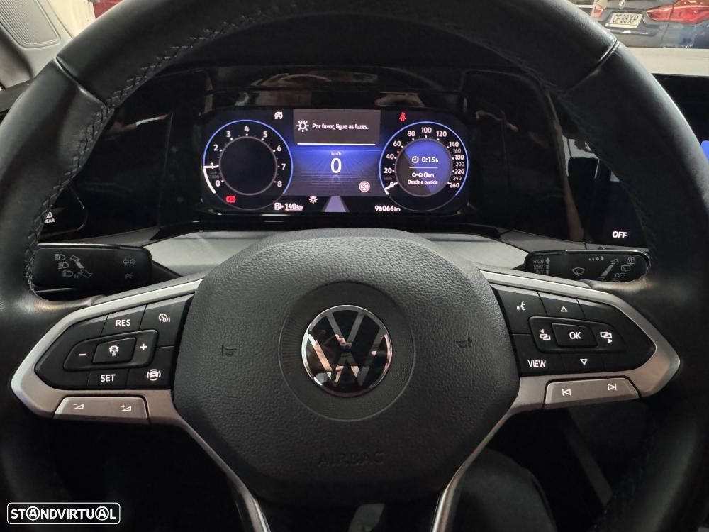 VW Golf 1.0 TSI Life - 28