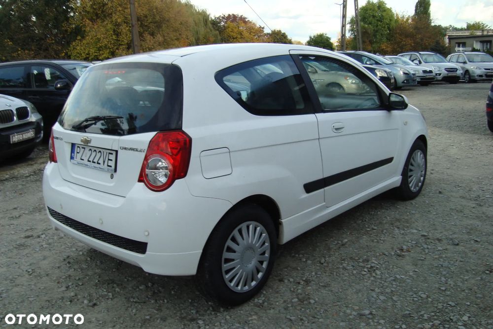 Chevrolet Aveo 1.2 - 6