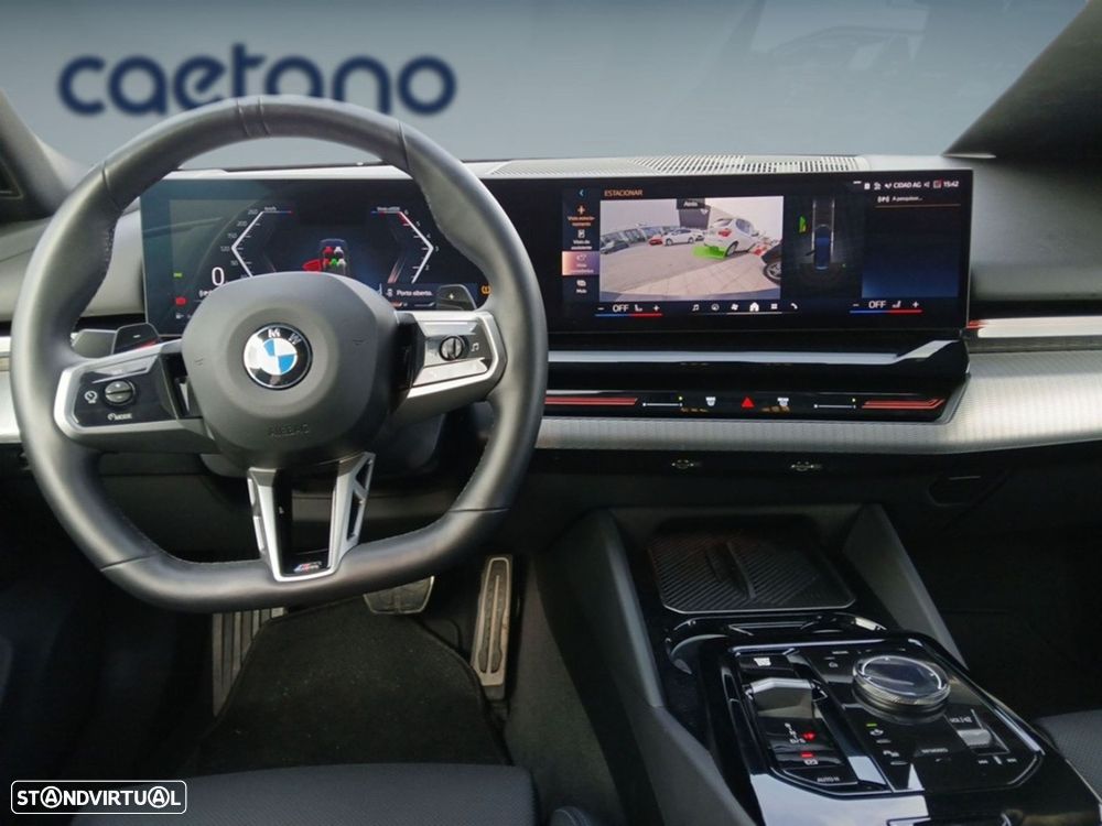 BMW 520 d Pack Desportivo M Auto - 11