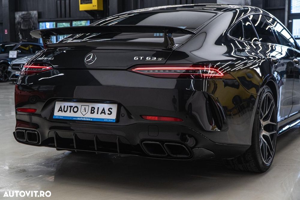 Mercedes-Benz AMG GT 4-door Coupe 63 S 4Matic+ Speedshift MCT 9G - 14