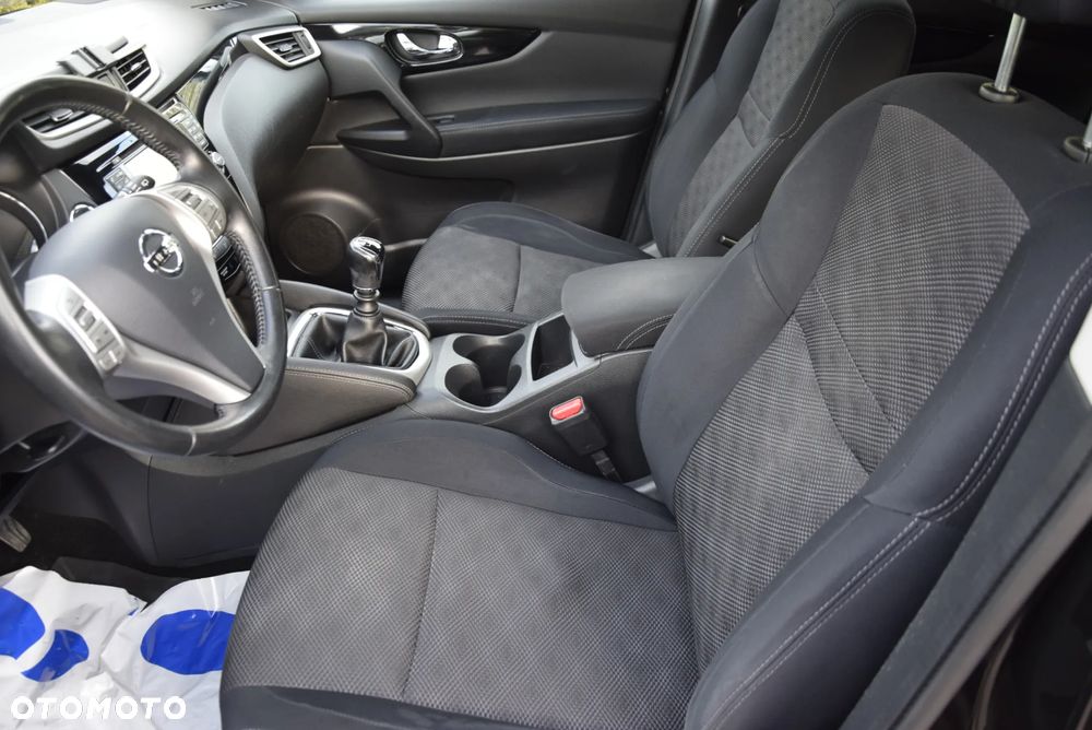 Nissan Qashqai 1.2 DIG-T Tekna EU6 - 13