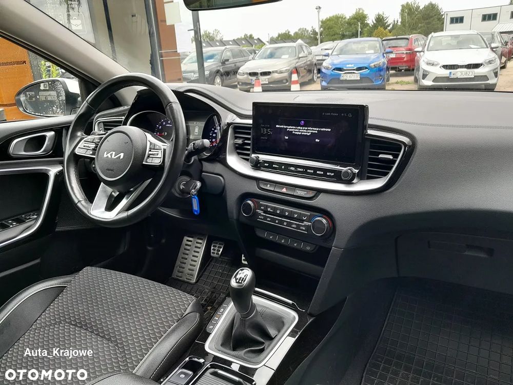 Kia Ceed 1.5 T-GDI Business Line - 10