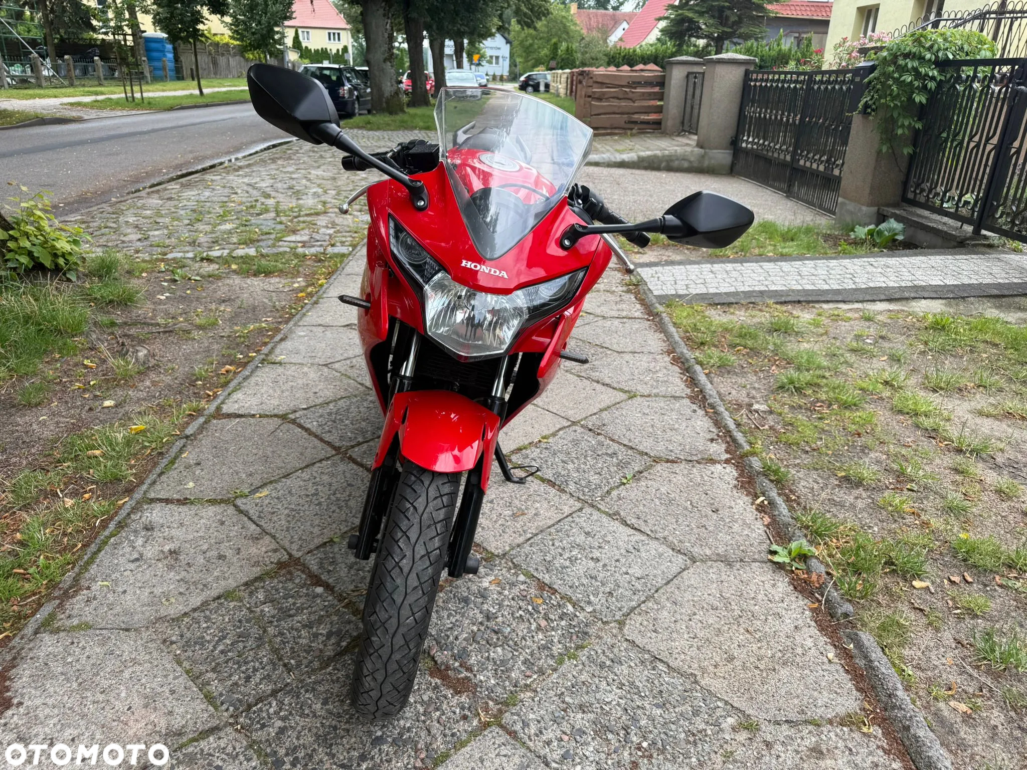 Honda CBR - 13