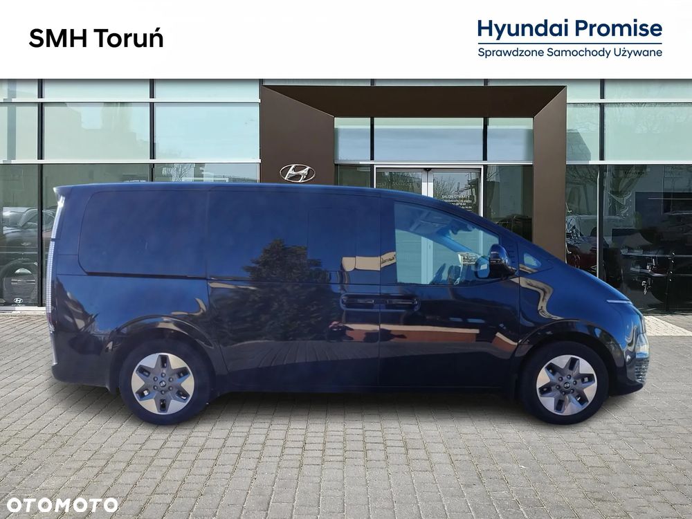 Hyundai Staria 1.6 T-GDI HEV Smart VIP - 6