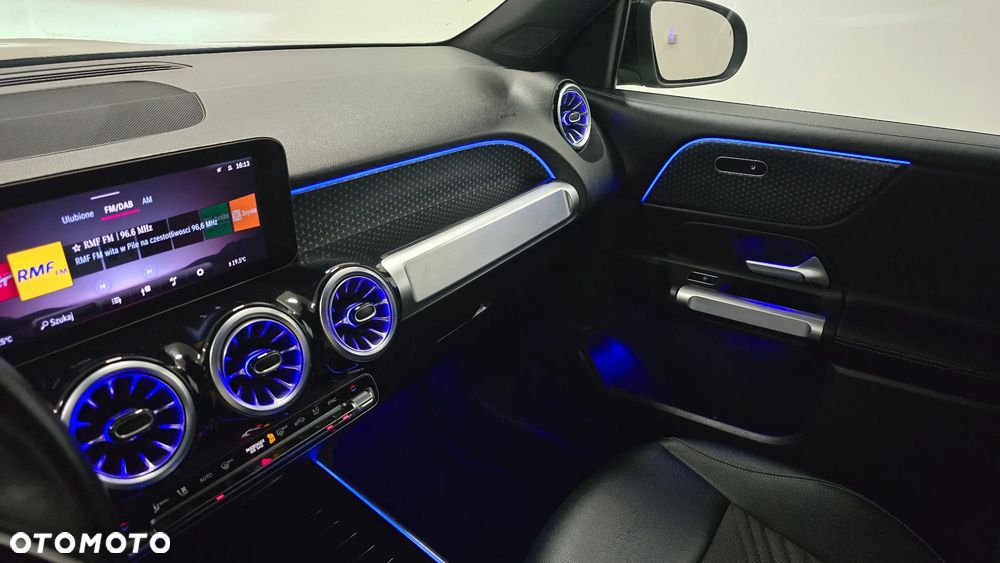 Mercedes-Benz GLB 200 d 8G-DCT AMG Line - 22