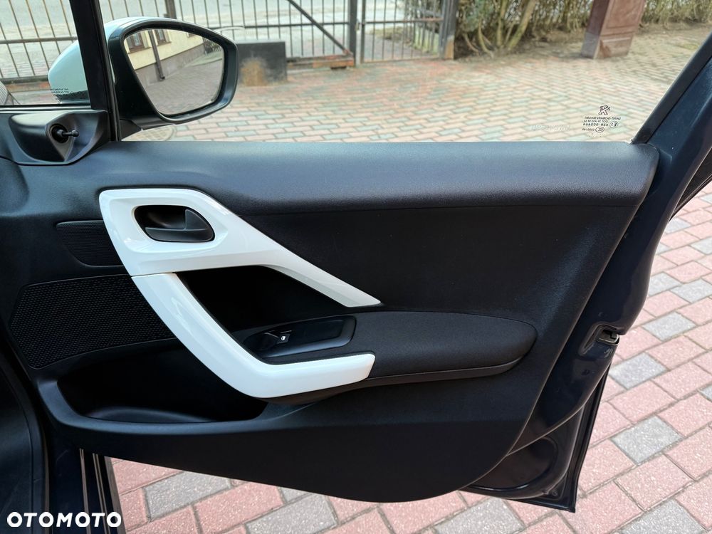 Peugeot 208 PureTech 68 Like - 16