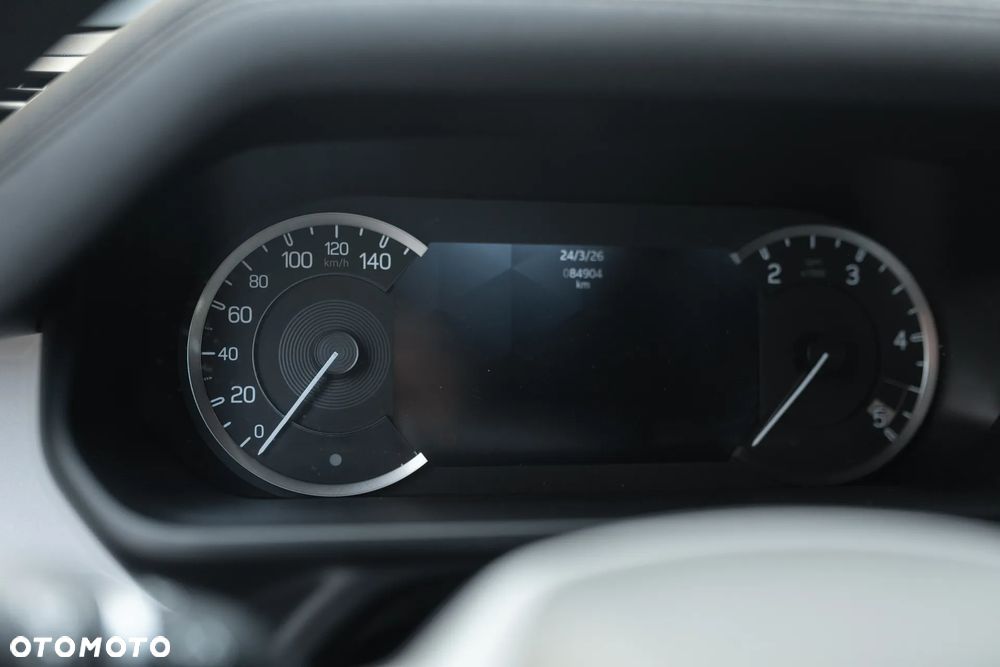 Land Rover Defender 3.0 D200 mHEV - 23
