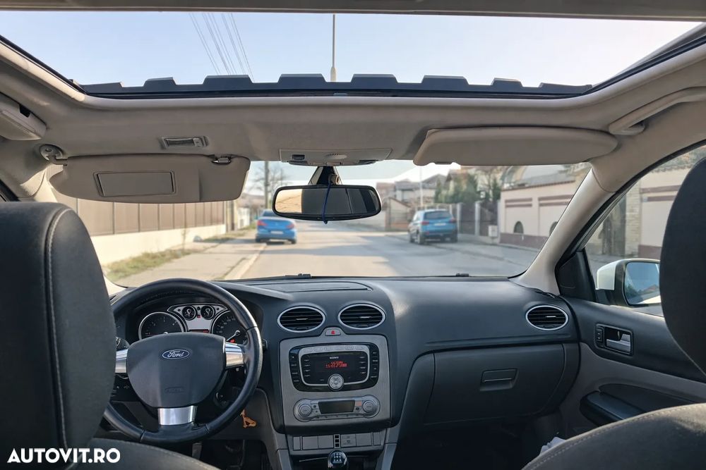 Ford Focus 1.8 TDCI Titanium - 1