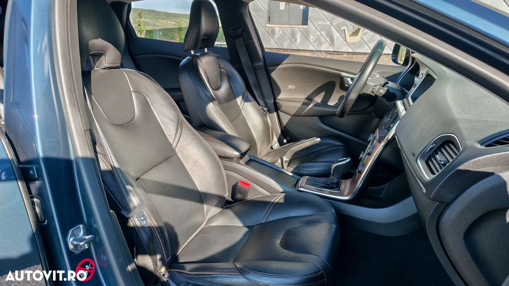 Volvo V40 D2 Aut. Inscription - 8